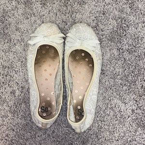 Flats size 3